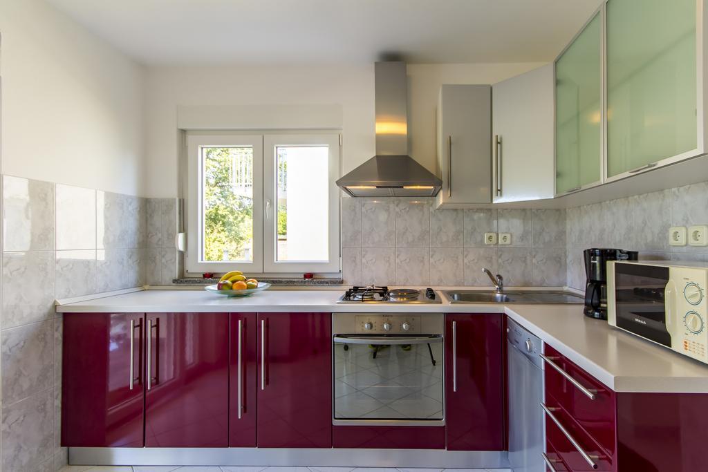 Apartments Alba Фажана Екстер'єр фото