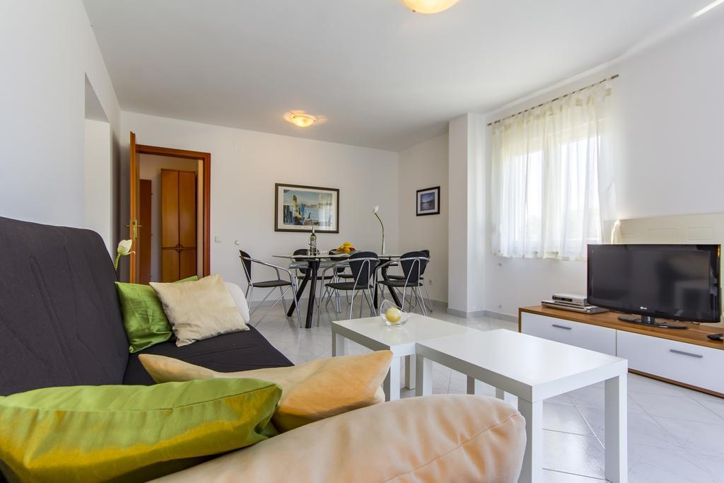 Apartments Alba Фажана Екстер'єр фото