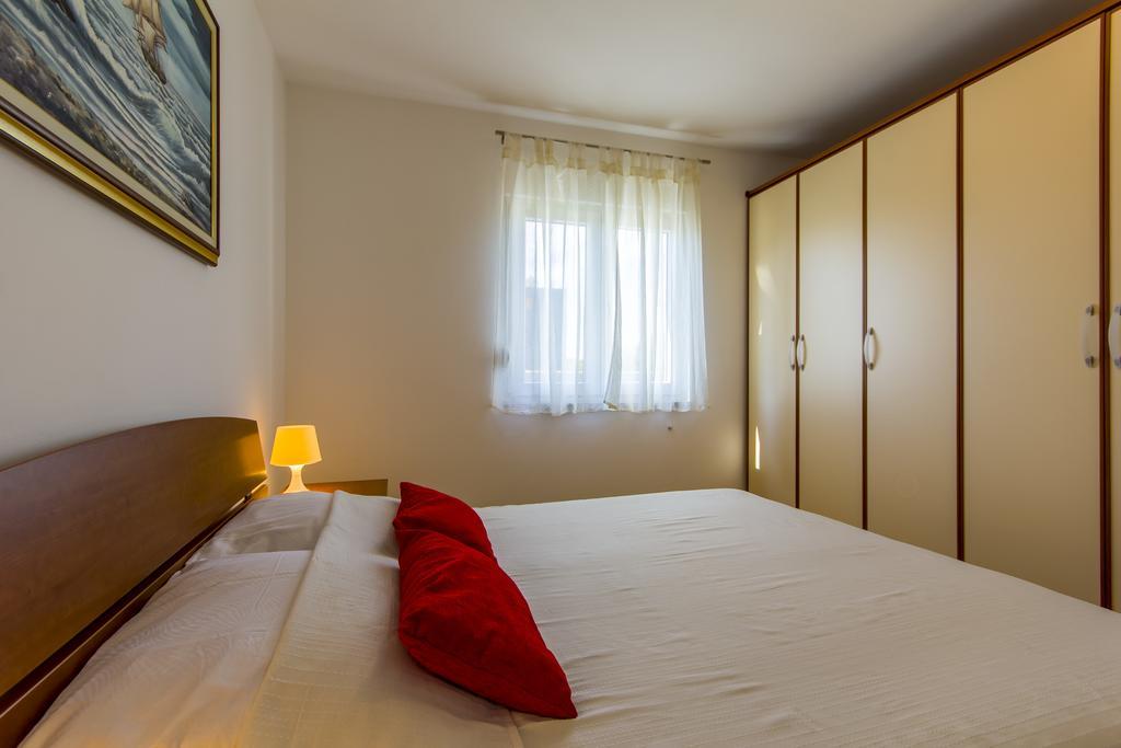 Apartments Alba Фажана Екстер'єр фото