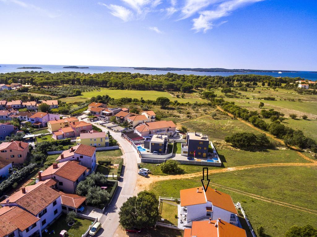 Apartments Alba Фажана Екстер'єр фото